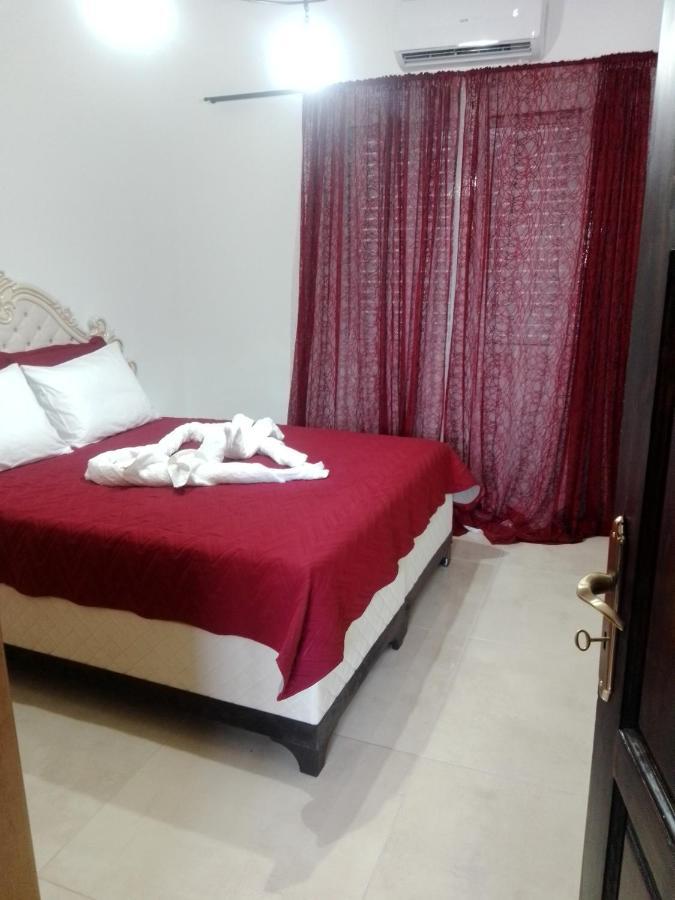 Precious Apartment Corinth Ngoại thất bức ảnh
